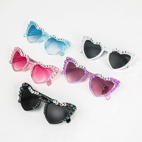 Taylor Swift-Inspired Sunglasses