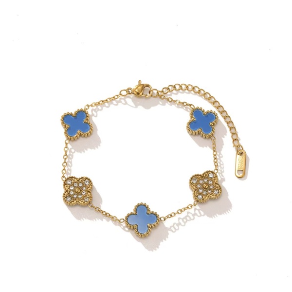 Four Leaf Clover Bracelet - Image 3