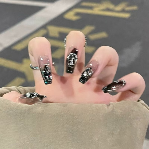Jinx Nails - Image 2