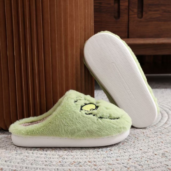 2 Pairs Concha Slippers - Image 5