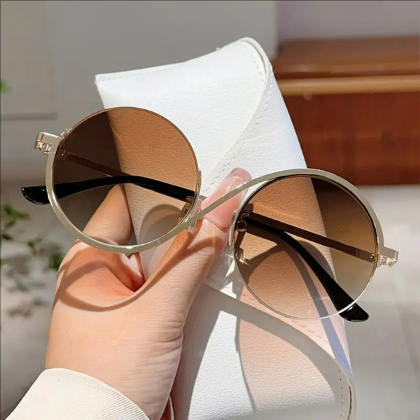 Elphaba Glasses - Image 2