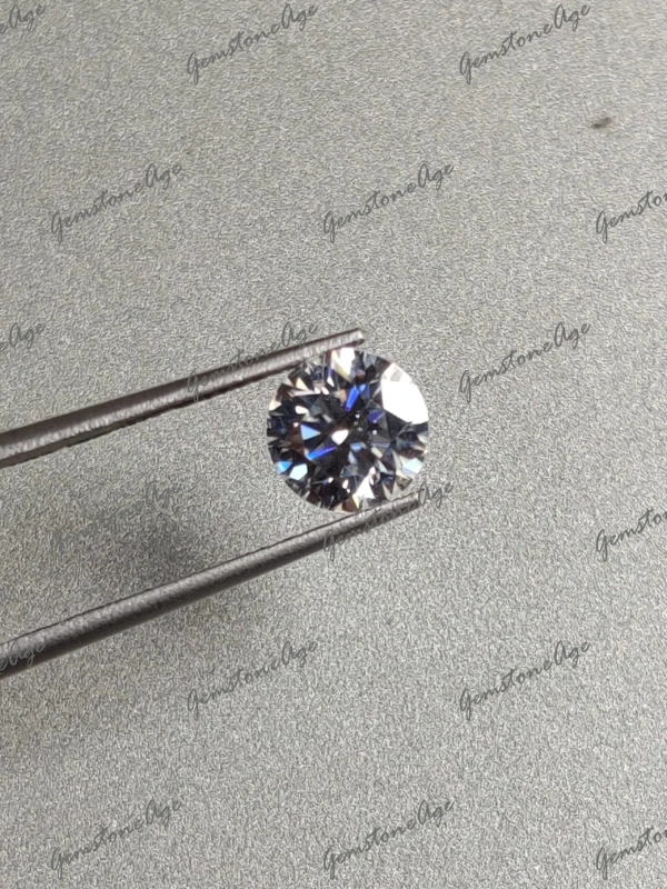 Flawless Moissanite Diamond 3 mm - 6 mm - Image 3